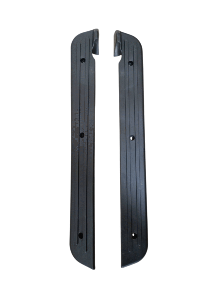 Пластиковые боковые накладки под ноги для Crosser TR-1