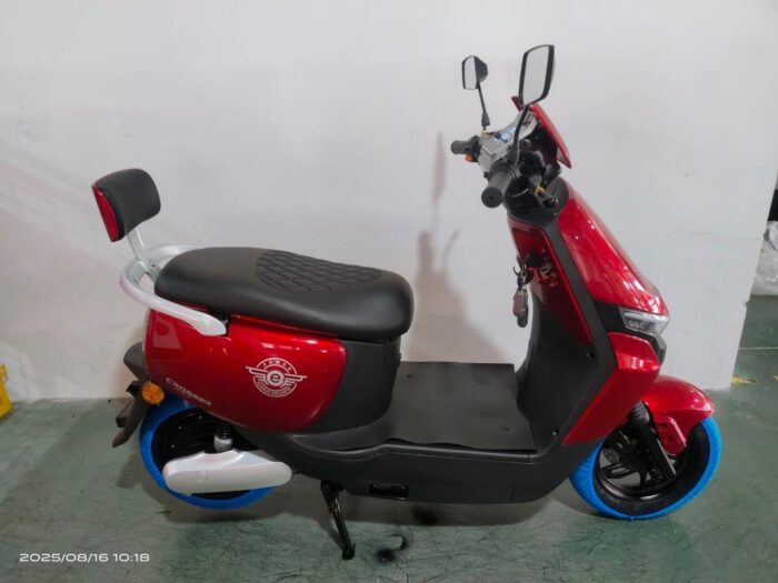 1761154368_68f91540bfe6d Электроскутер Crosser CR-14 1000W (графеновый акб 72V/24Ah) 2025!