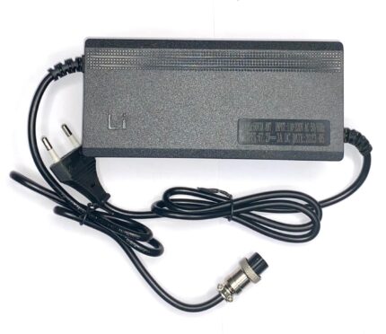 1692779682_64e5c4a25027e Зарядное устройство для самоката Crosser T4 turbo/sport 60V (выход зарядки 67,2В)