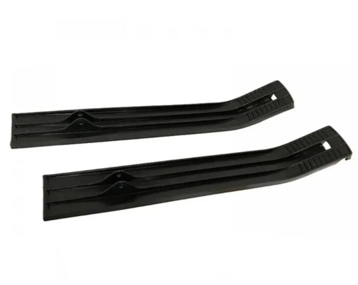 Лыжи левая + правая для снегоката