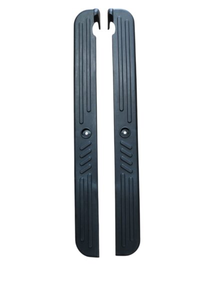 Пластиковые боковые накладки под ноги Л+П для Crosser TR-4