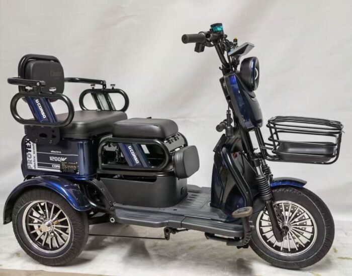 1758621867_68d270ab18547 Электроскутер Corso Protex (1200W графеновый акб 72V/23Ah)