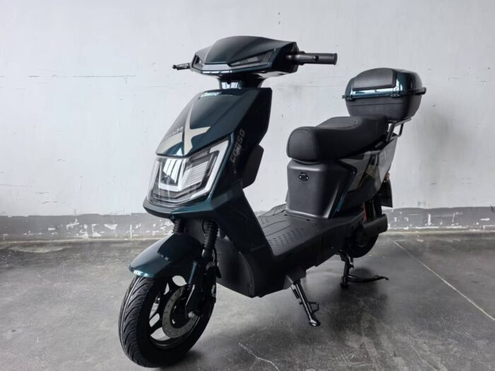 1762438016_690cab80805ad Электроскутер Corso FlashX 1200W графеновый 72V/23Ah