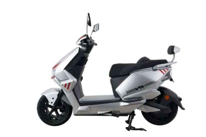 1763368918_691adfd63d4b5 Электроскутер Crosser V5 2500W 72V 35Ah