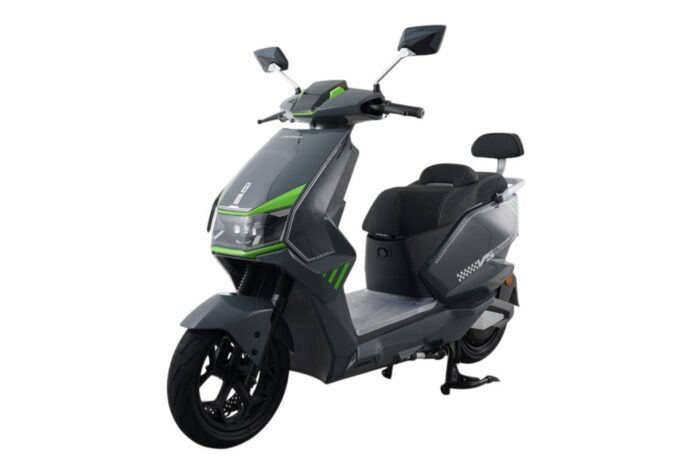 1763368921_691adfd903e6b Электроскутер Crosser V5 2500W 72V 35Ah