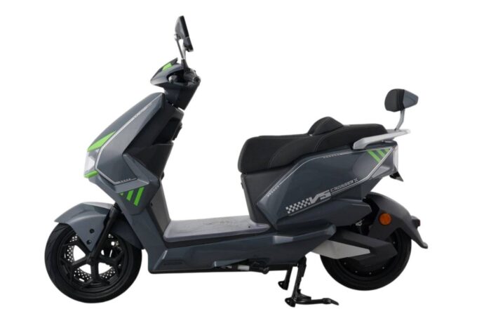1763368923_691adfdb7a189 Электроскутер Crosser V5 2500W 72V 35Ah