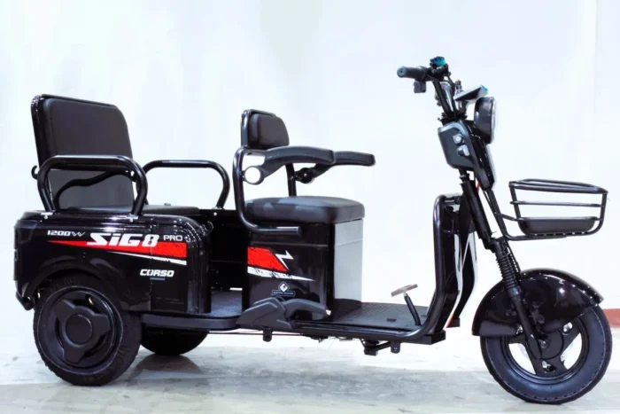 Электрический трицикл Corso "SIG-8 Pro" (двигатель 1200W, аккумулятор графеновый 72V/28Ah)